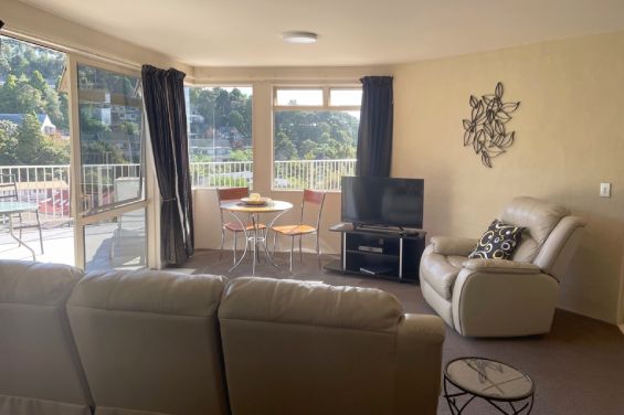 Gold Suite lounge